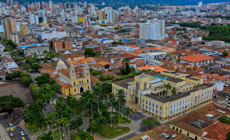 Un hombre murió tras ser linchado por vecinos tras atacar con un machete a sus padres en Bucaramanga

 – Primer plano