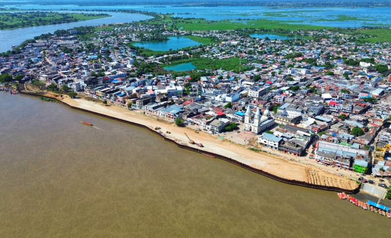 El gobierno presenta la finalización de la primera etapa de un paseo diseñado para combatir la erosión

 – Primer plano