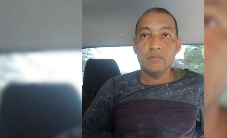 Alis «5-7», líder del «Clan del Golfo», condenado a 24 años de prisión por ordenar 30 asesinatos en Magdalena, Cesare y La Guajira

 – Primer plano