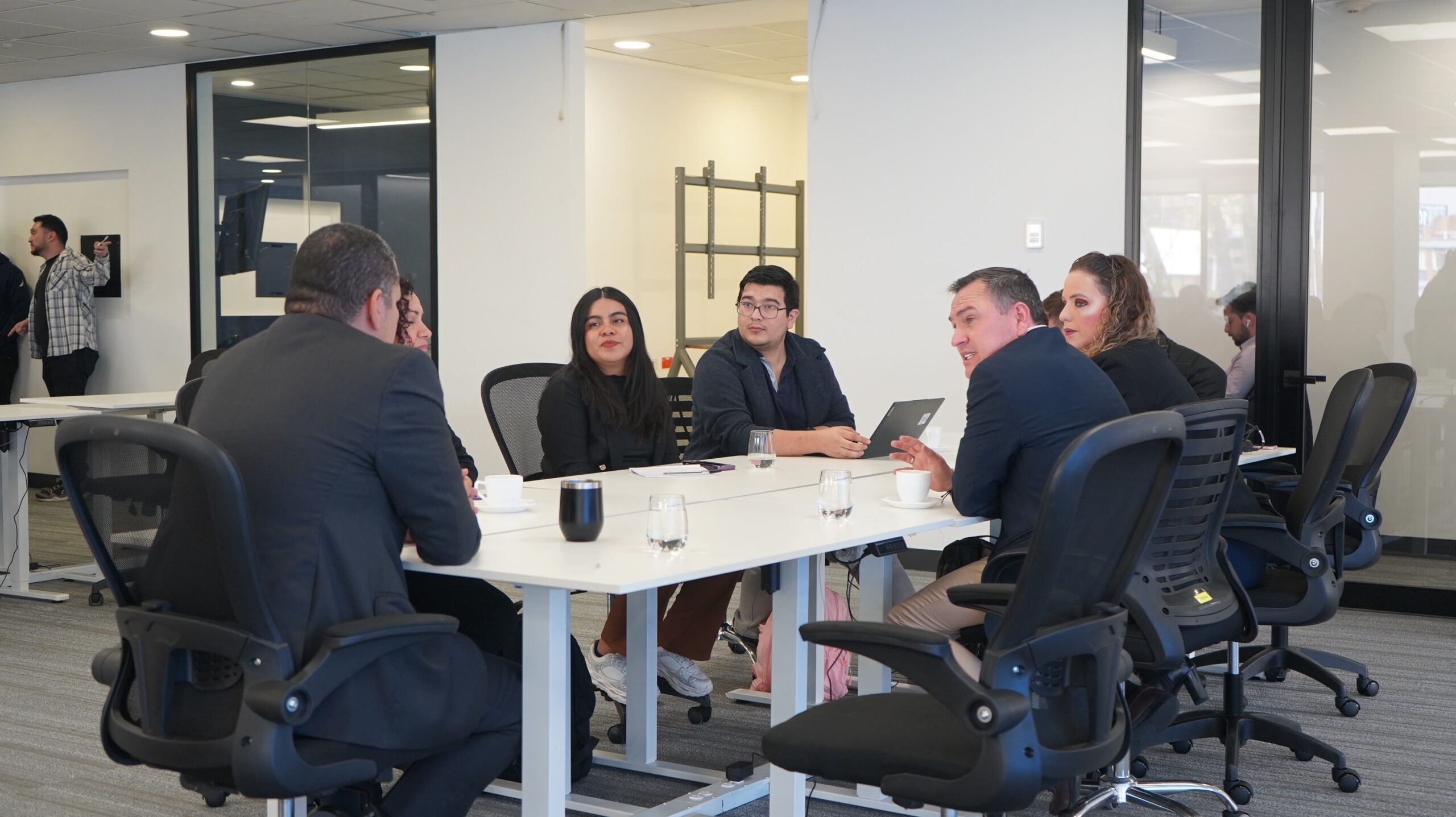 La plataforma del CNE permitirá al Ministerio de Educación fortalecer el seguimiento electoral en todo el país

 – Primer plano