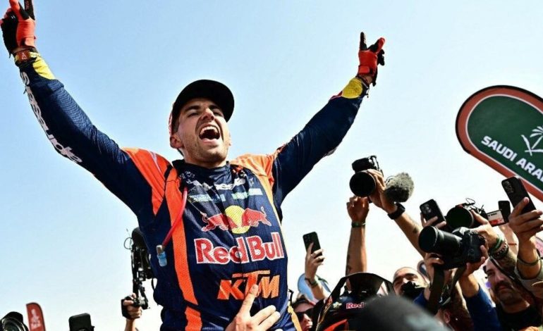 Luciano Benavides gana el Rally Dakar

 – Primer plano