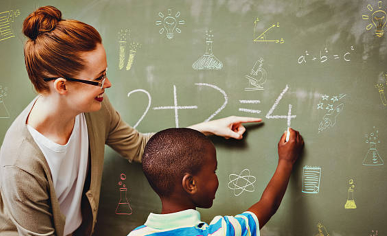 Si su hijo asistió a una escuela privada financiada por el estado y se transferirá a una escuela pública, a continuación se detallan los pasos en Cali.

 – Primer plano