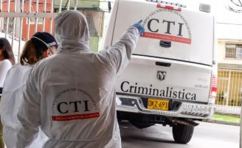 Autoridades investigan hallazgo de algunos restos humanos en la estación de bombeo de aguas residuales de Paso del Comercio, en Cali

 – Primer plano