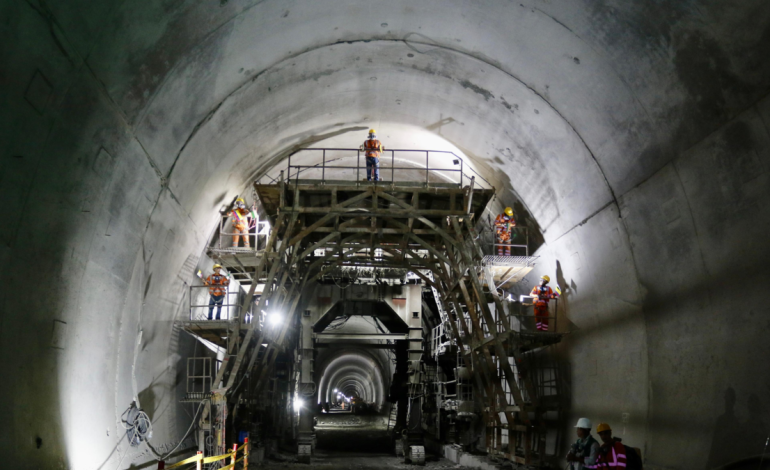 Equipos electromecánicos y daños a la propiedad.

 – Primer plano
