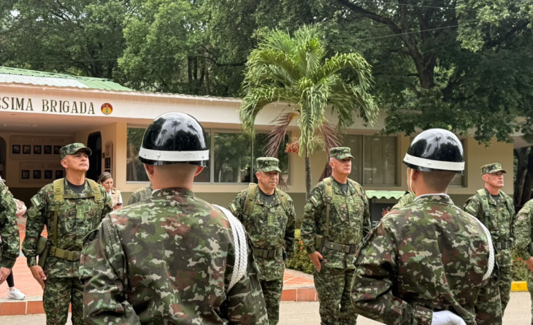 Las Fuerzas Armadas neutralizan a ocho integrantes de este grupo armado ilegal

 – Primer plano