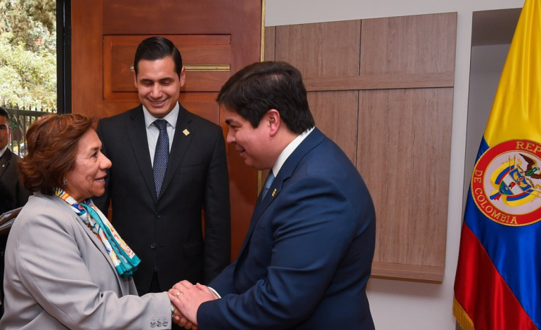 Transportistas y gremios se preparan para movilizarse entre Ipiales y Rumichaca por la compleja situación comercial

 – Primer plano