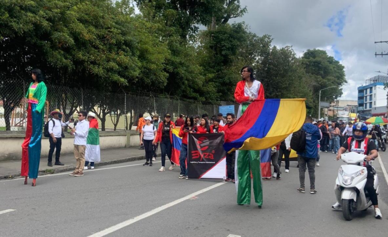 Tras movilización pacífica en la frontera, representantes sindicales llamaron al diálogo entre Colombia y Ecuador como salida a la crisis bilateral

 – Primer plano