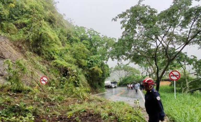 inundaciones, casas destruidas y 158 carreteras

 – Primer plano