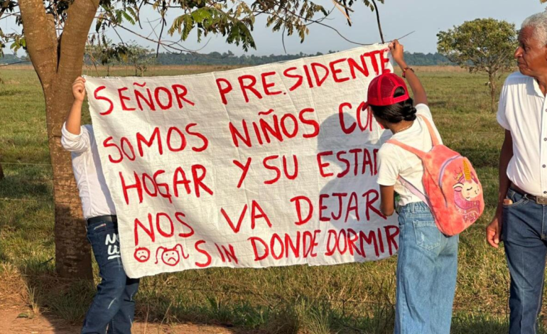 Más de 3.000 personas estarían en riesgo de ser desalojadas. habitantes

 – Primer plano