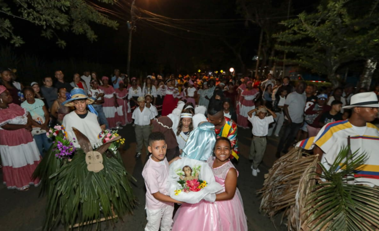 ¿Cómo es la Navidad tardía que las comunidades afrocolombianas celebran en febrero en zonas rurales de Jamundí y Cali? Devoción y diversión en las fiestas

 – Primer plano