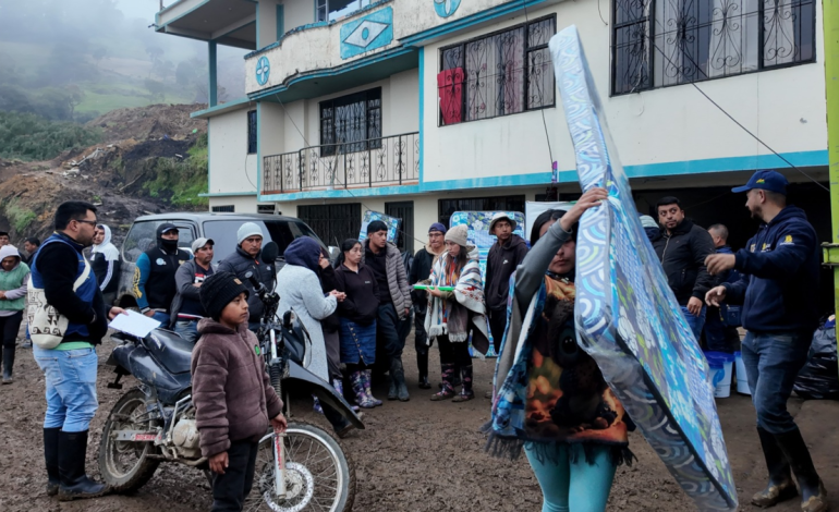 Las familias afectadas en Mallama, estado de Nariño, permanecen en refugios temporales hasta que se hagan los arreglos finales de alojamiento.

 – Primer plano