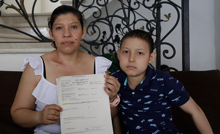 «Mi hijo se perdió cinco semanas de quimioterapia».

 – Primer plano