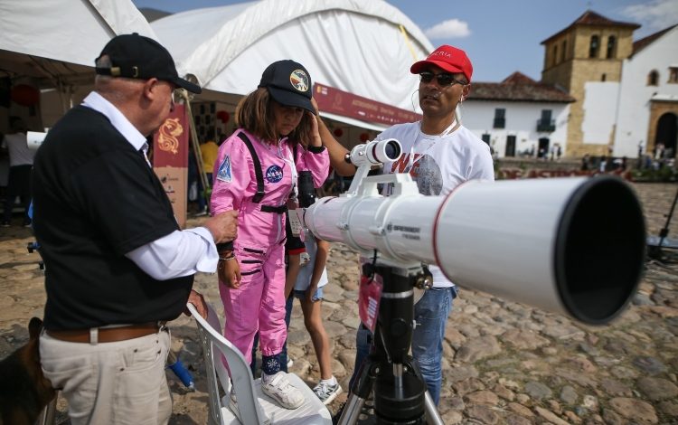 Villa de Leyva reivindica el derecho a la luz de las estrellas y promueve el astroturismo

 – Primer plano