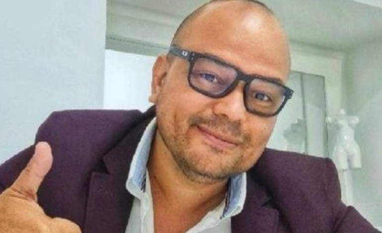 Un famoso médico de Bucaramanga, condenado en primera instancia por la muerte de una mujer durante una cirugía plástica, aún opera y lo desmiente la Fiscalía

 – Primer plano