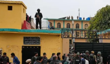 Tragedia en Pakistán: el ataque a la mezquita de Islamabad causa decenas de víctimas

 – Primer plano