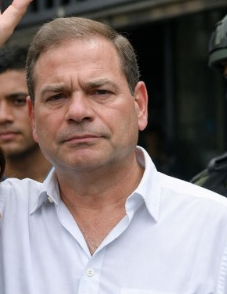 Juan Pablo Guanipa sale de prisión en Venezuela tras meses en prisión y regresa a su casa en prisión

 – Primer plano