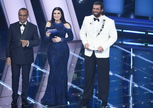 San Remo 2026 celebra su icónica noche de portada con artistas internacionales

 – Primer plano