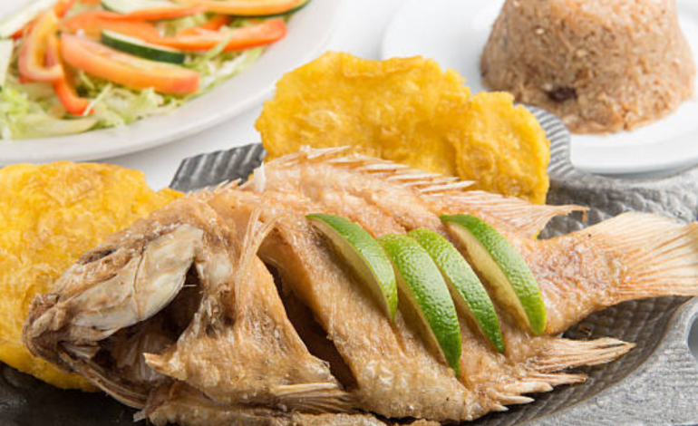 Una veintena de restaurantes ofrecen recetas creativas y exquisitas con mojarra tradicional.

 – Primer plano