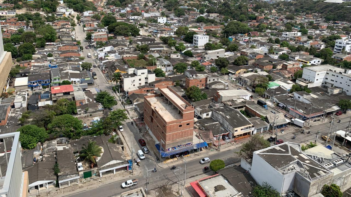 Pistolero dispara a mujer durante robo, y el asesinato de Esilda Reyes, de 67 años, durante robo queda impune

 – Primer plano