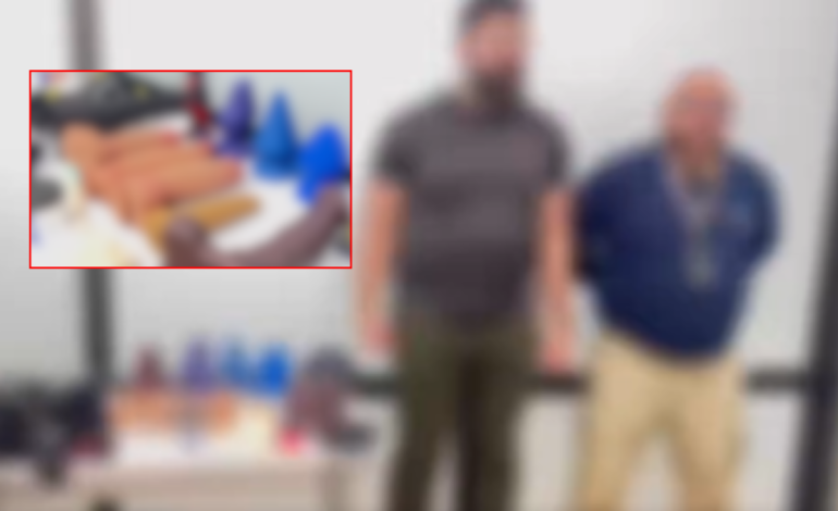 vine a grabar contenido para adultos

 – Primer plano