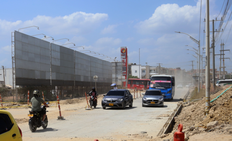 Así avanza la pavimentación de la Circunvalar en Soledad: después de años de retrasos y reclamos ciudadanos, la obra ya tiene más del 40% de avance

 – Primer plano