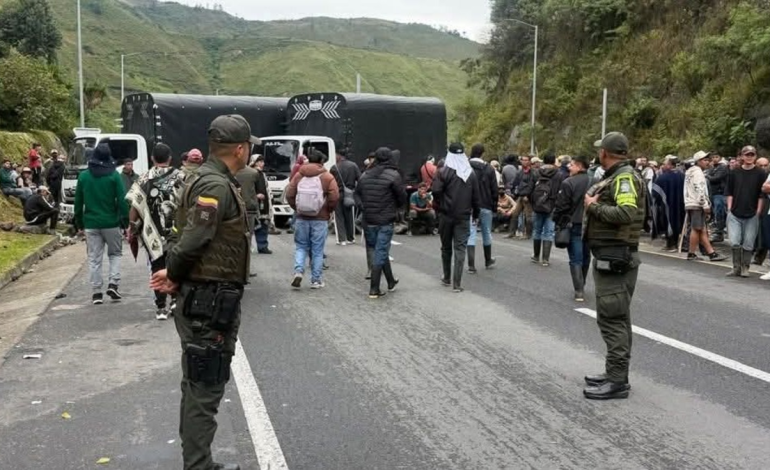 El tío del gobernador del Cauca es uno de los tres heridos por explosión de artefacto explosivo en zona rural de La Vega

 – Primer plano