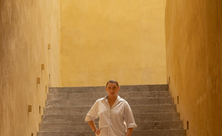 una mujer que huyó de la violencia en Montes de María y hoy es dueña de un exitoso restaurante en Cartagena

 – Primer plano