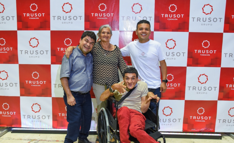 Historias conmovedoras en el coliseo El Pueblo de Cali

 – Primer plano