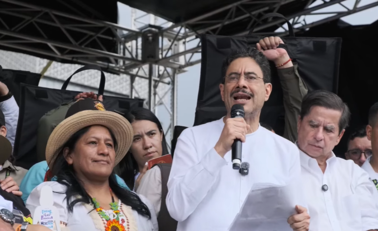 Fue en el mismo parque que el discurso.

 – Primer plano