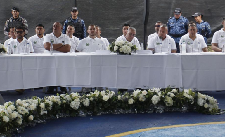 Fiscalía suspendió órdenes de aprehensión contra 23 líderes de la mesa municipal de paz del penal de Itagüí por orden del Gobierno Nacional

 – Primer plano