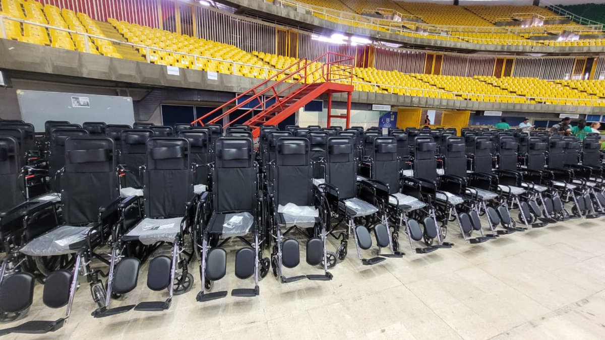 Alianza público-privada finalizó la entrega de 1.000 sillas de ruedas accesibles para personas con discapacidad en el Valle

 – Primer plano