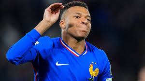 Mbappé muestra su profundo respeto por la selección de Brasil 

 – Primer plano