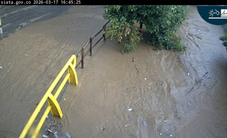 La tarde del martes se reportaron inundaciones y emergencias en la ciudad.

 – Primer plano